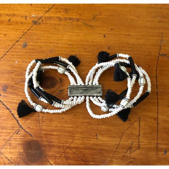 Chico's 2 Piece Beaded Fringe Set Earrings And Multi-Strand Magnetic Bracelet - Picture 4 of 16